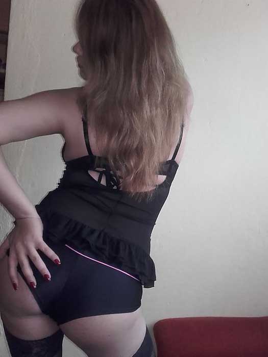 Rus escort bayan Rosalinda